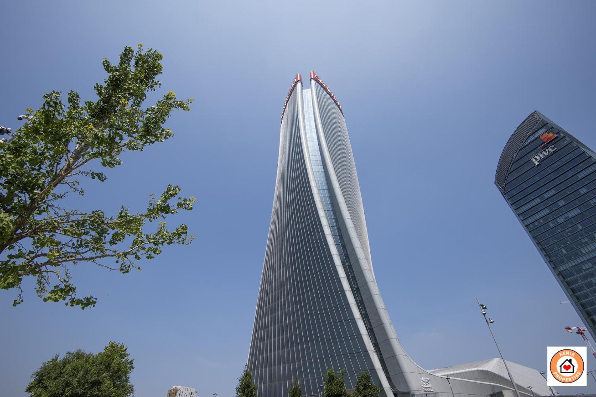 Fiore Milanese - San Siro, Fiera & City Life - Rinnovamento Facciata Palazzo In Corso Milão Exterior foto